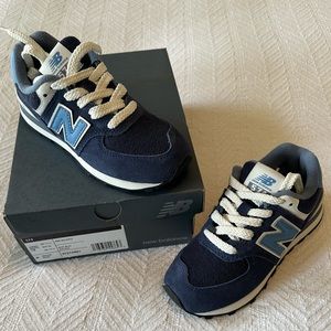 New Balance 574 BRAND NEW
